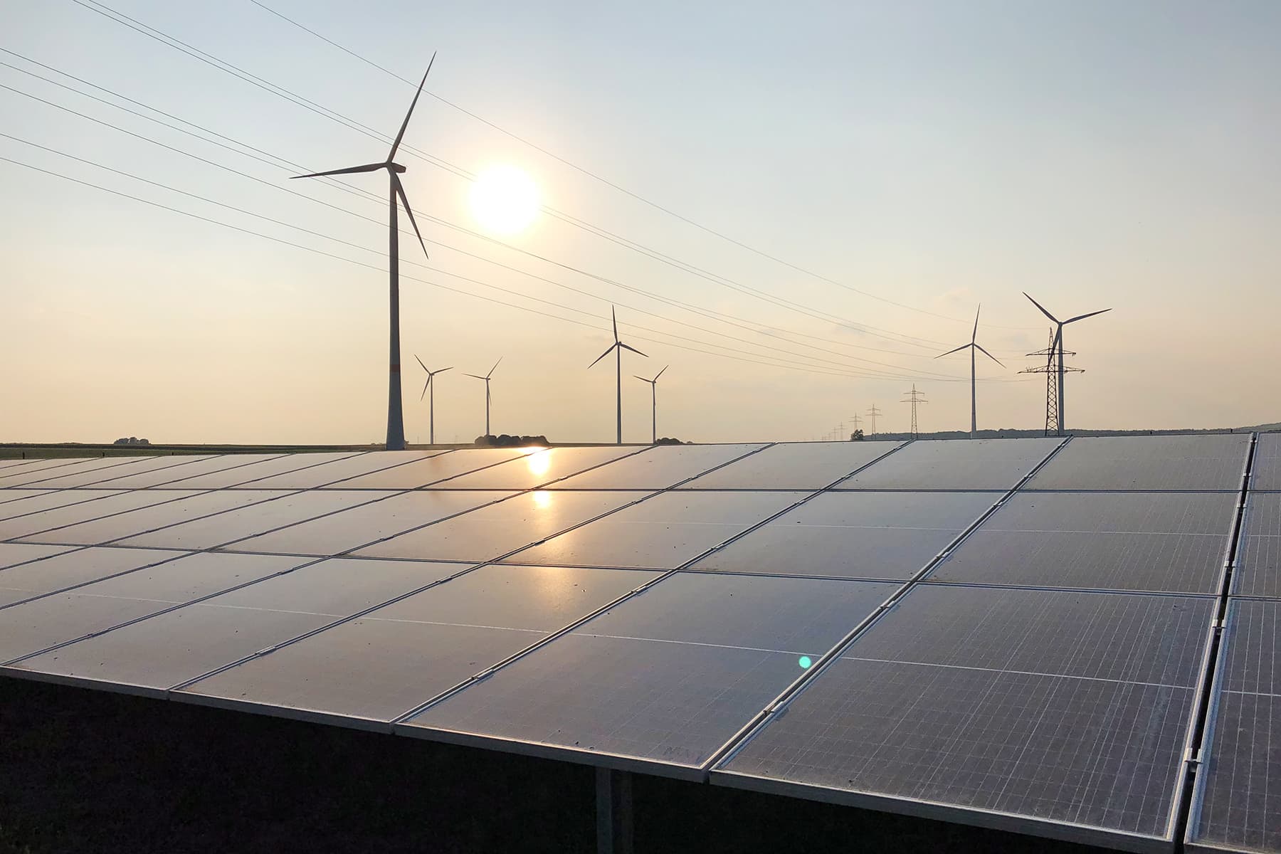 Power-to-heat in Wärmenetze durch PV und Wind